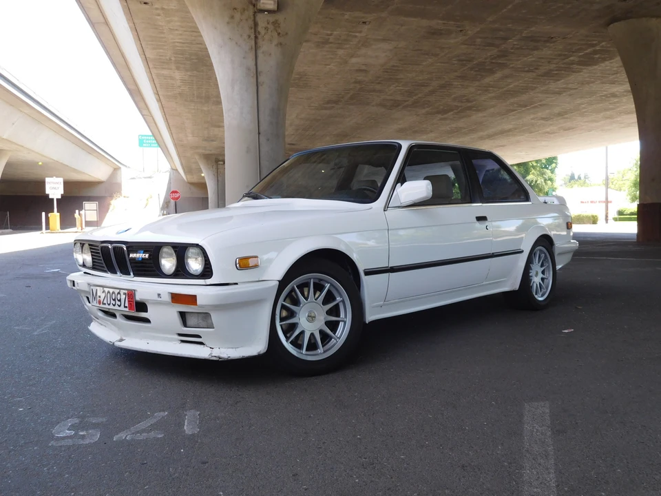 1985 BMW E30 3 Series - Image 2 of 31