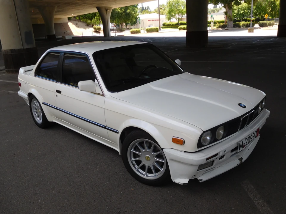 1985 BMW E30 3 Series - Image 7 of 31
