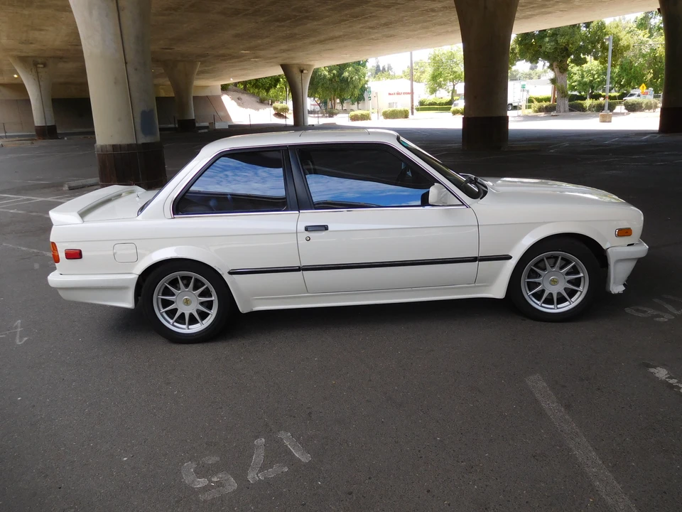 1985 BMW E30 3 Series - Image 8 of 31
