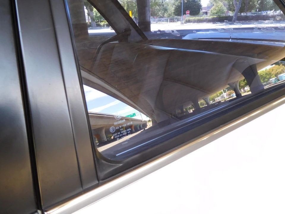 1985 BMW E30 3 Series - Image 27 of 31