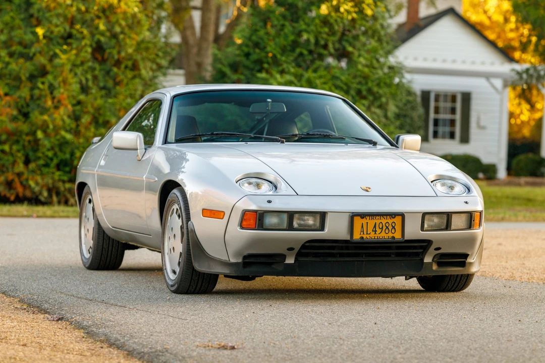 1985 Porsche 928 S - Image 8 of 31