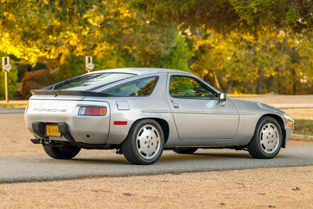 1985 Porsche 928 S - Image 19 of 31