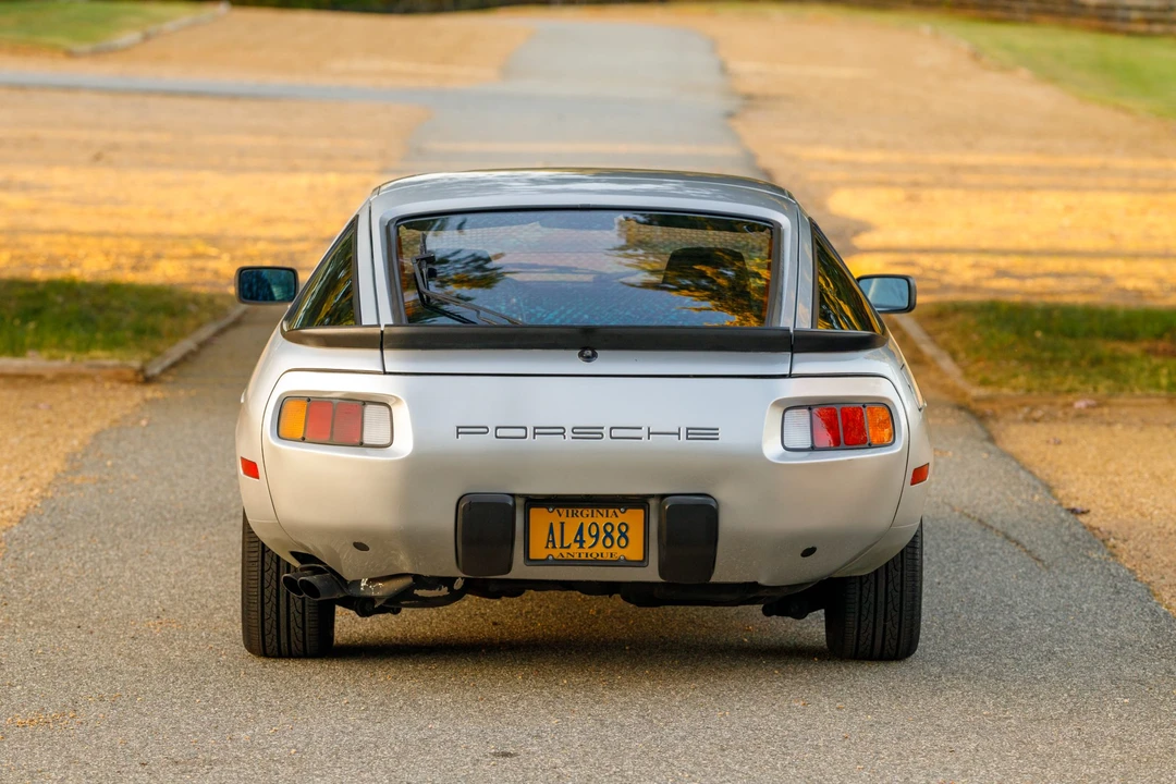 1985 Porsche 928 S - Image 22 of 31