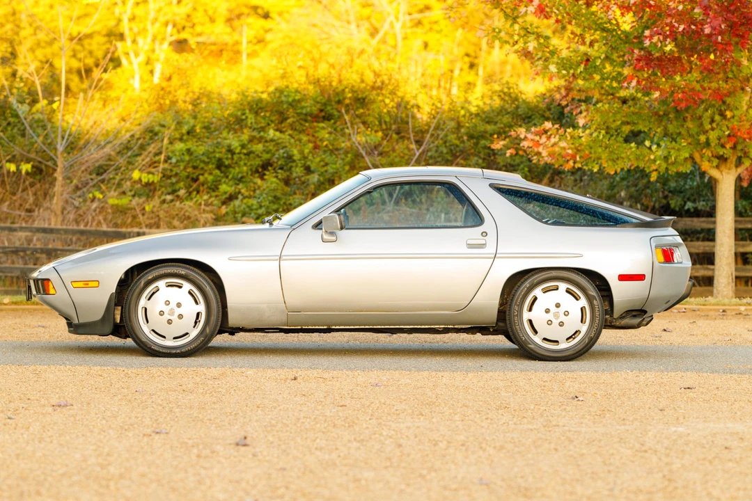 1985 Porsche 928 S - Image 29 of 31