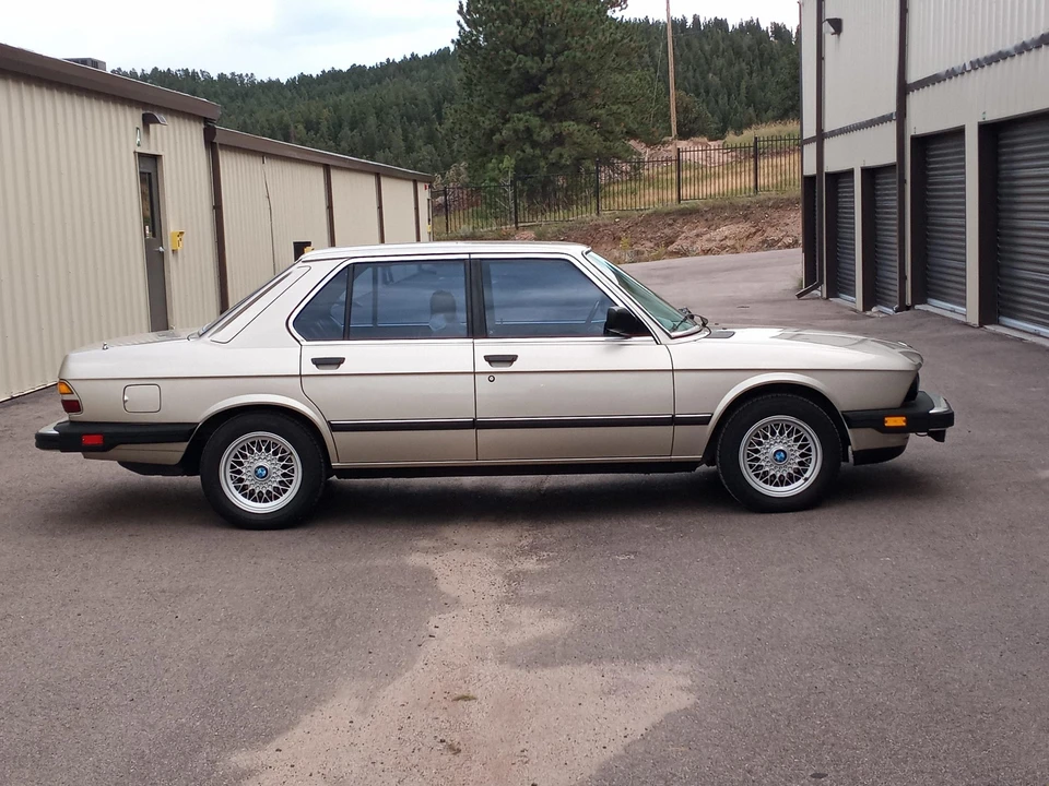 1986 BMW E28 5 Series - Image 25 of 31