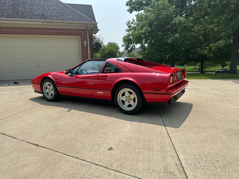 1986 Ferrari 328 GTS - Image 13 of 31