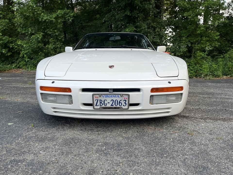 1986 Porsche 944 Turbo - Image 5 of 31