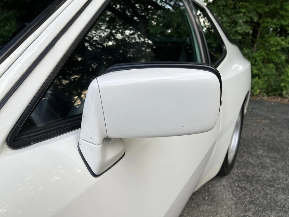 1986 Porsche 944 Turbo - Image 26 of 31