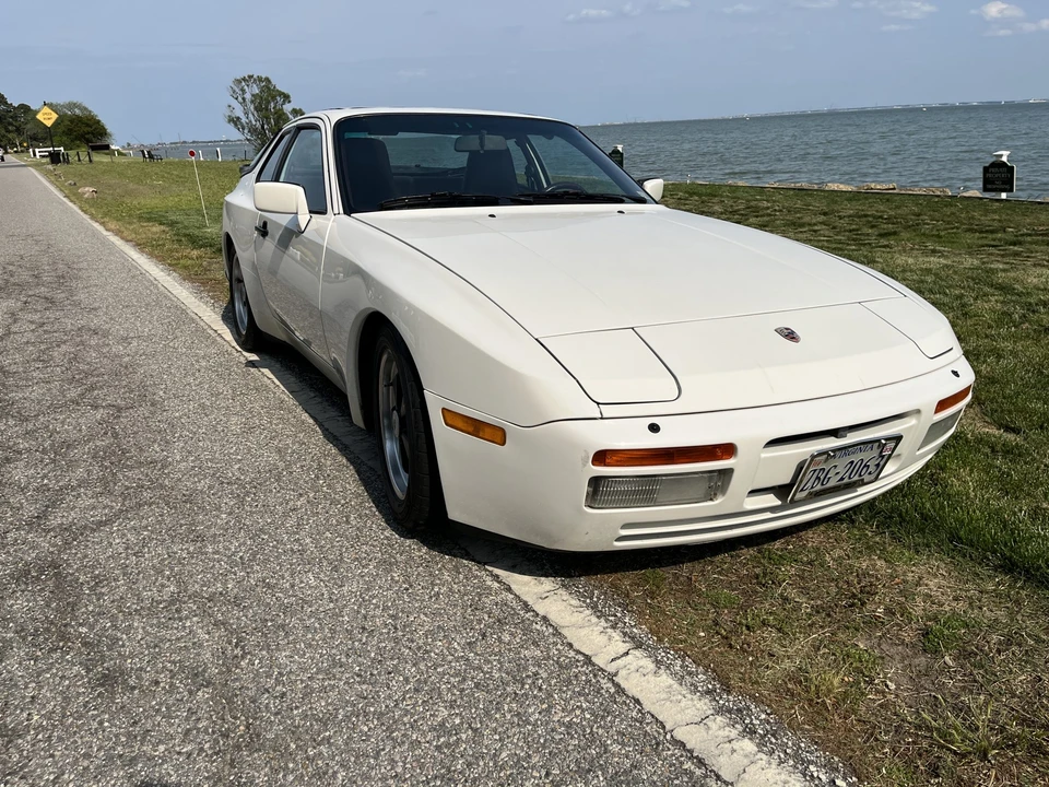 1986 Porsche 944 Turbo - Image 8 of 31