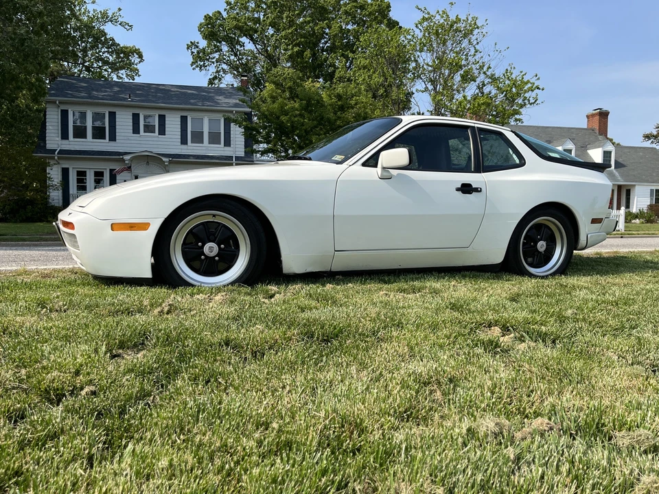 1986 Porsche 944 Turbo - Image 19 of 31