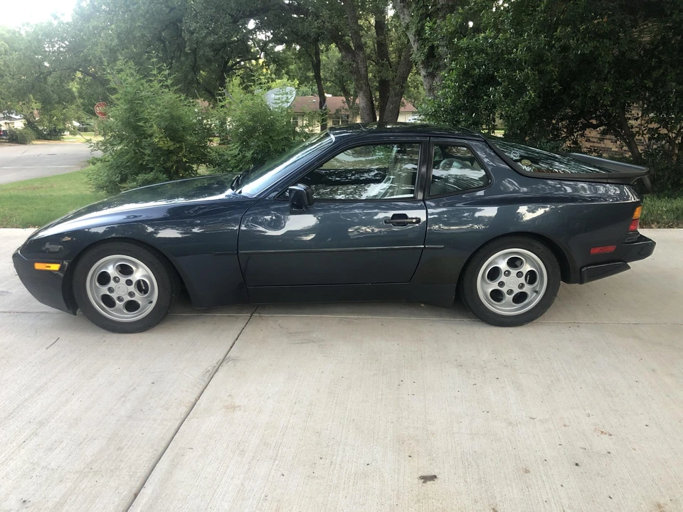 1987 Porsche 944 Turbo - Image 9 of 31