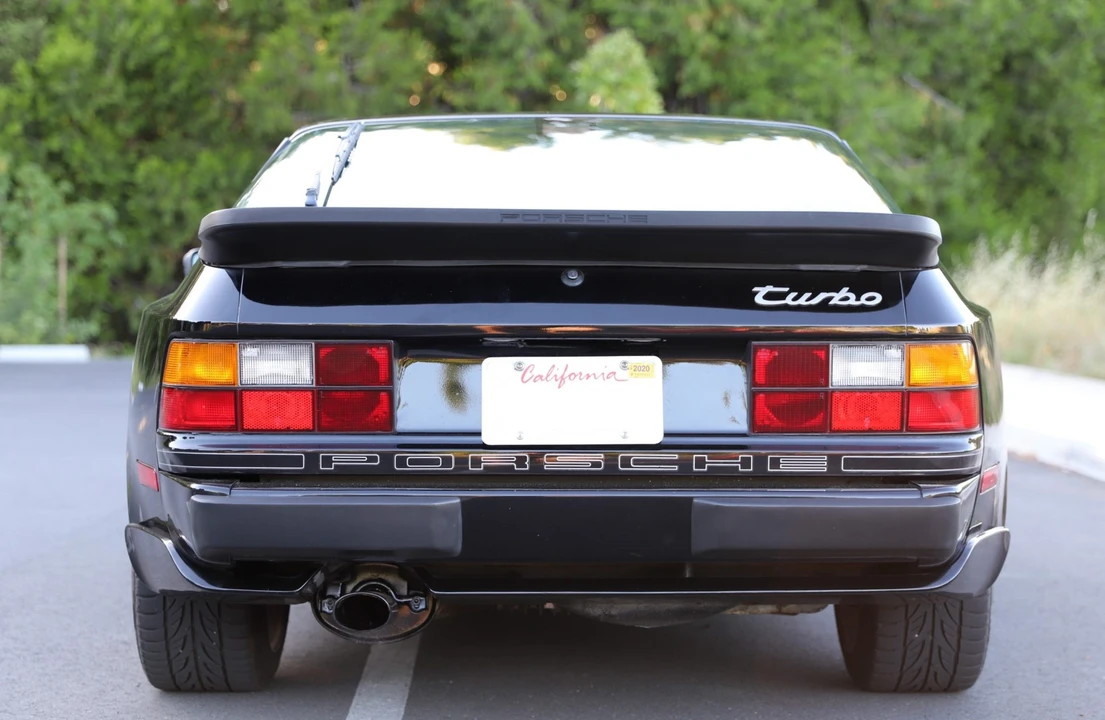 1989 Porsche 944 Turbo - Image 14 of 31