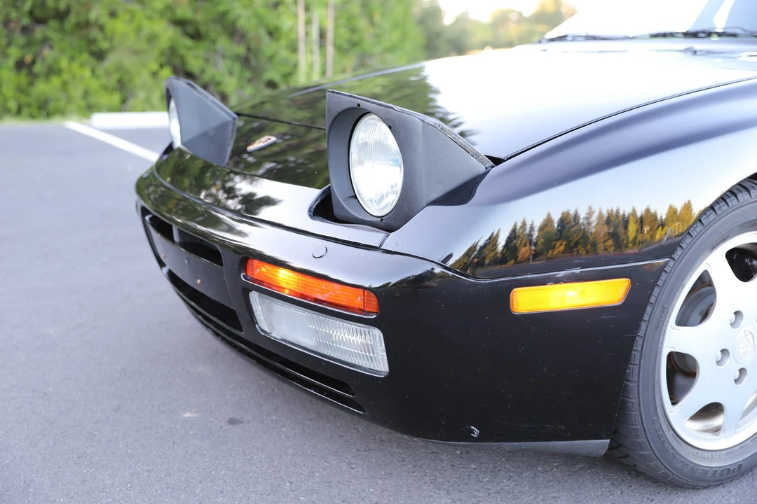 1989 Porsche 944 Turbo - Image 18 of 31