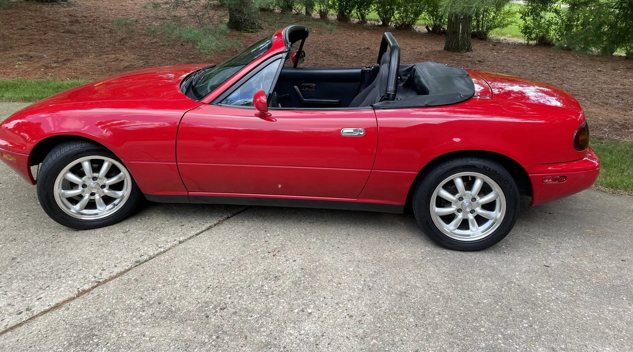 1990 Mazda NA MX-5 Miata - Image 14 of 31