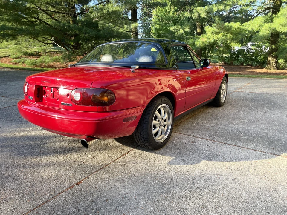 1990 Mazda NA MX-5 Miata - Image 6 of 31