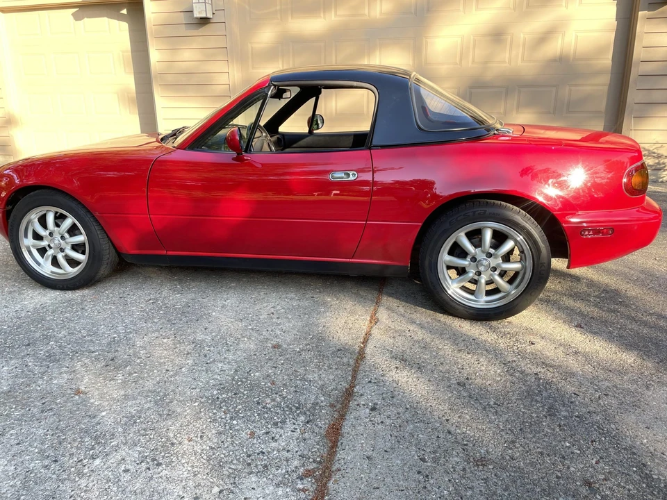 1990 Mazda NA MX-5 Miata - Image 4 of 31