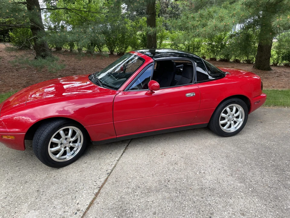 1990 Mazda NA MX-5 Miata - Image 2 of 31