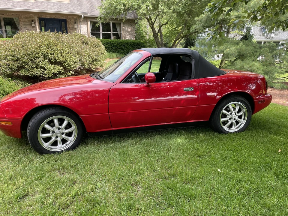 1990 Mazda NA MX-5 Miata - Image 30 of 31
