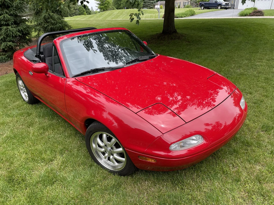 1990 Mazda NA MX-5 Miata - Image 17 of 31