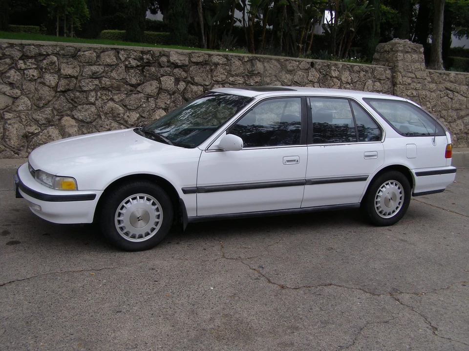 1991 Honda Accord 4th Gen - Image 3 of 31