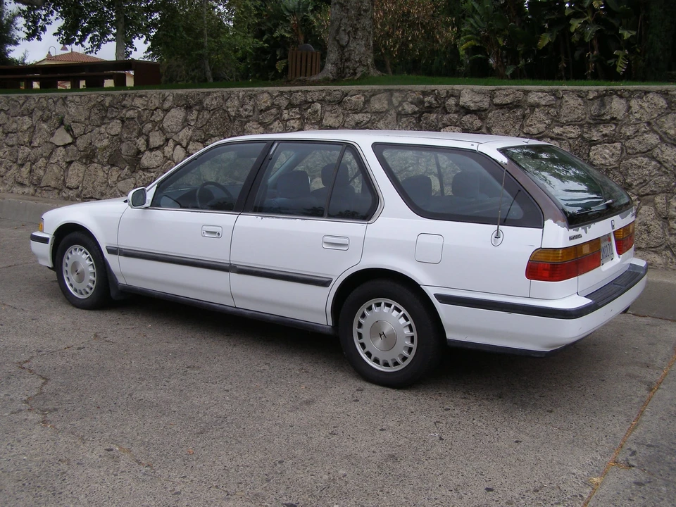1991 Honda Accord 4th Gen - Image 21 of 31
