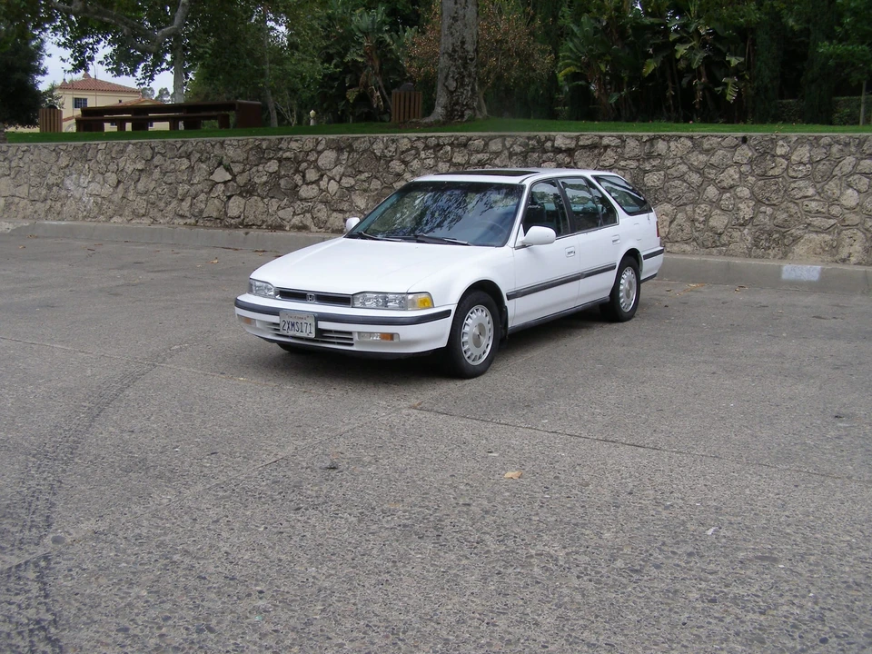 1991 Honda Accord 4th Gen - Image 4 of 31