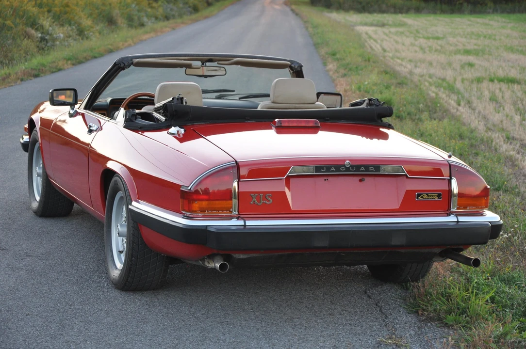 1991 Jaguar XJS Convertible - Image 7 of 31