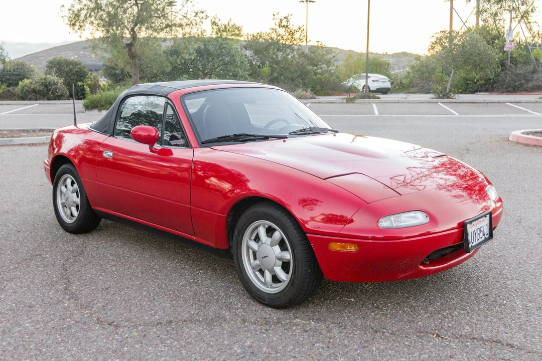 1992 Mazda NA MX-5 Miata - Image 11 of 31
