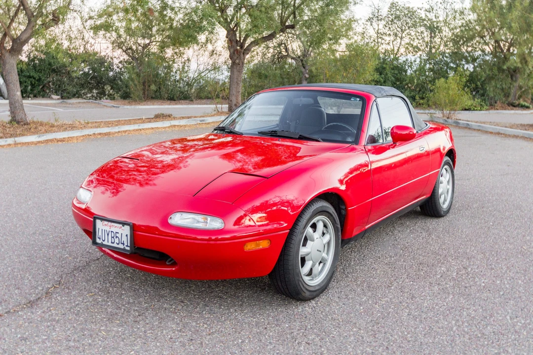 1992 Mazda NA MX-5 Miata - Image 9 of 31