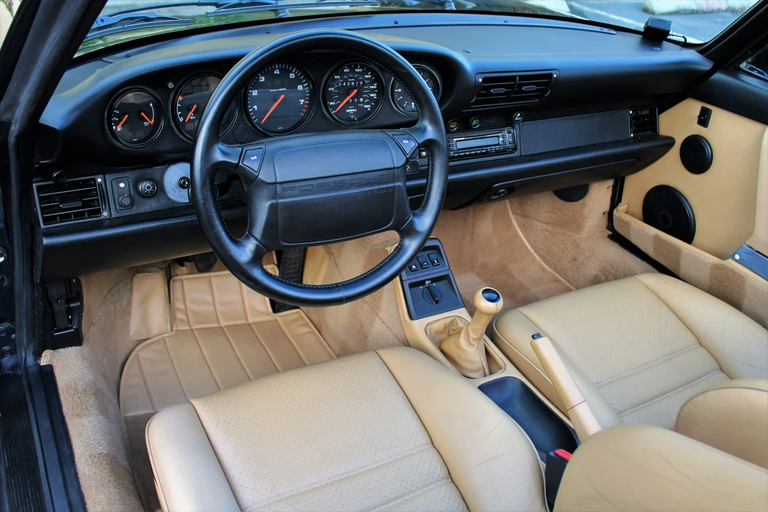 1992 Porsche 964 Carrera - Image 19 of 31