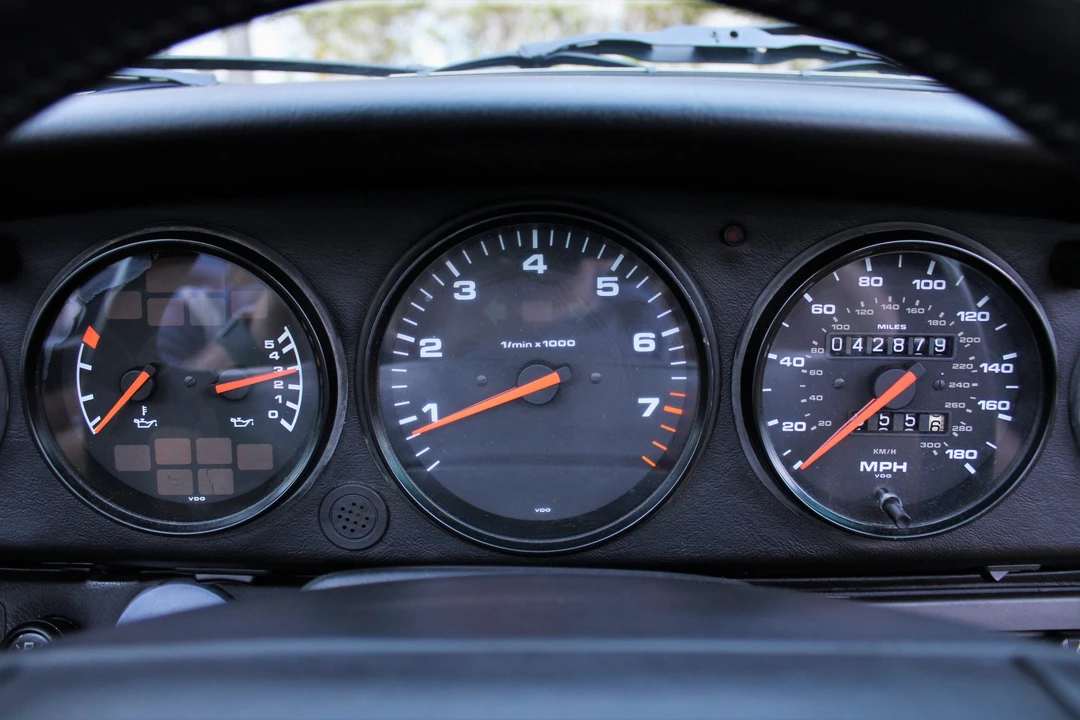1992 Porsche 964 Carrera - Image 23 of 31