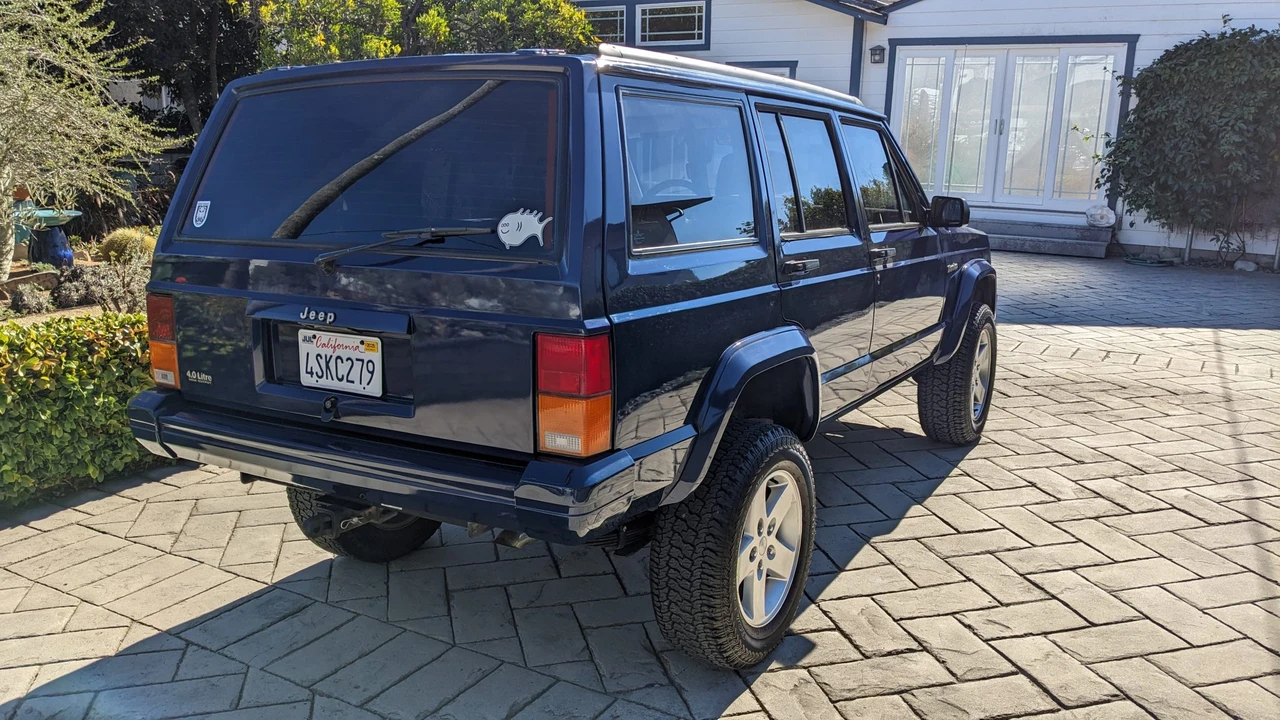 1993 Jeep XJ Cherokee - Image 12 of 31