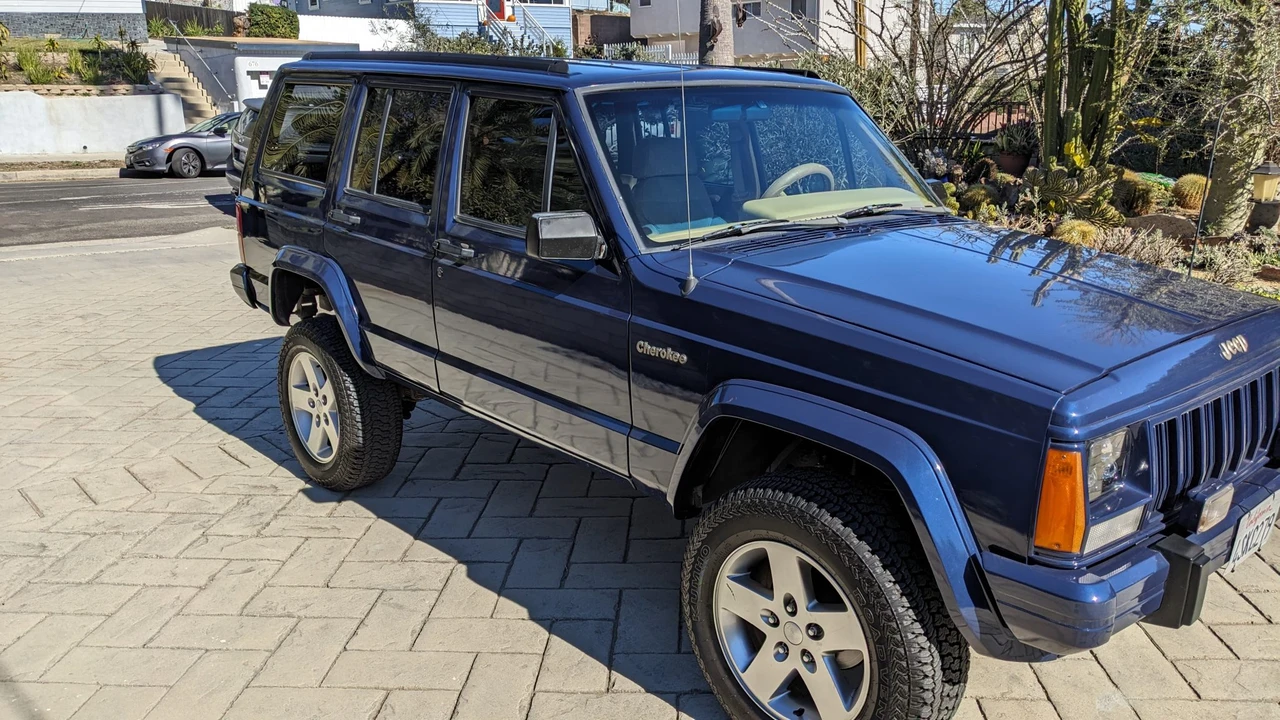 1993 Jeep XJ Cherokee - Image 24 of 31