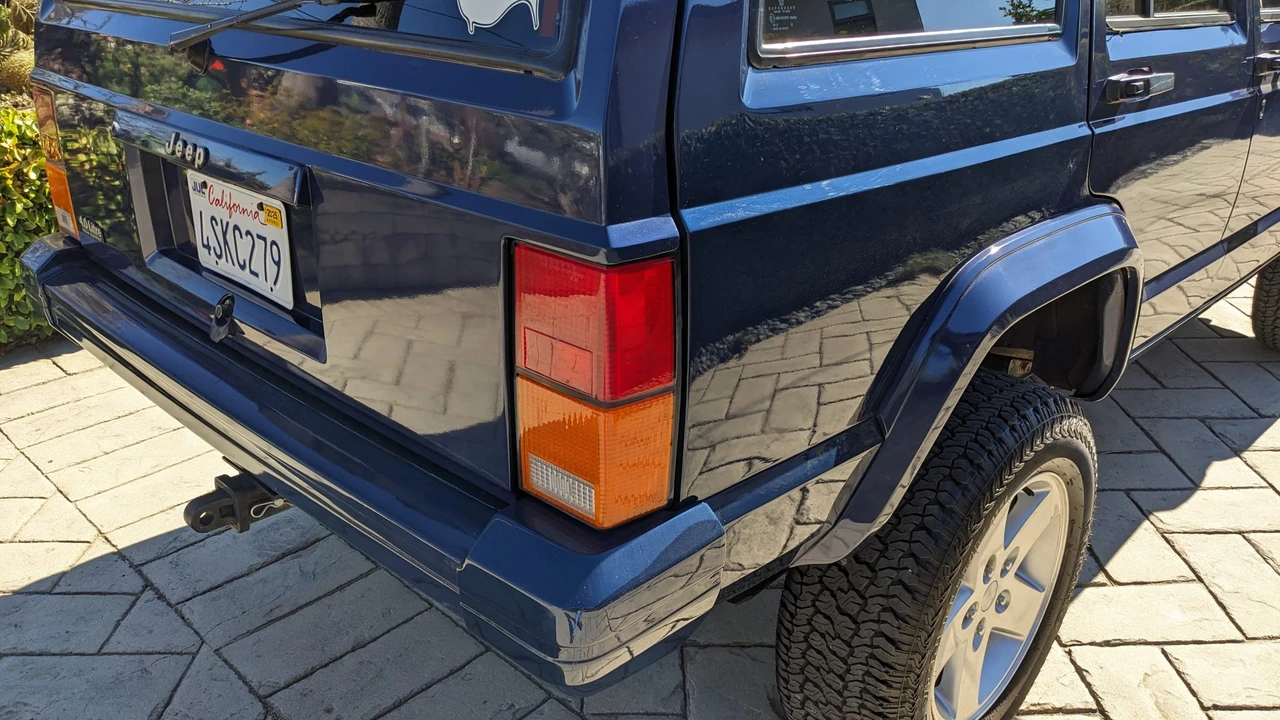 1993 Jeep XJ Cherokee - Image 28 of 31