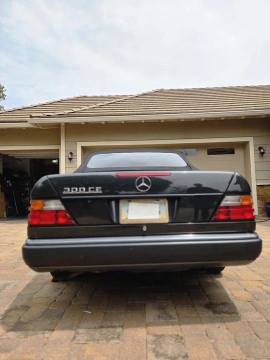 1993 Mercedes-Benz W124 E-Class - Image 11 of 31