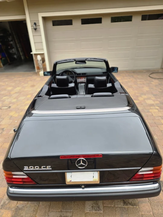 1993 Mercedes-Benz W124 E-Class - Image 23 of 31