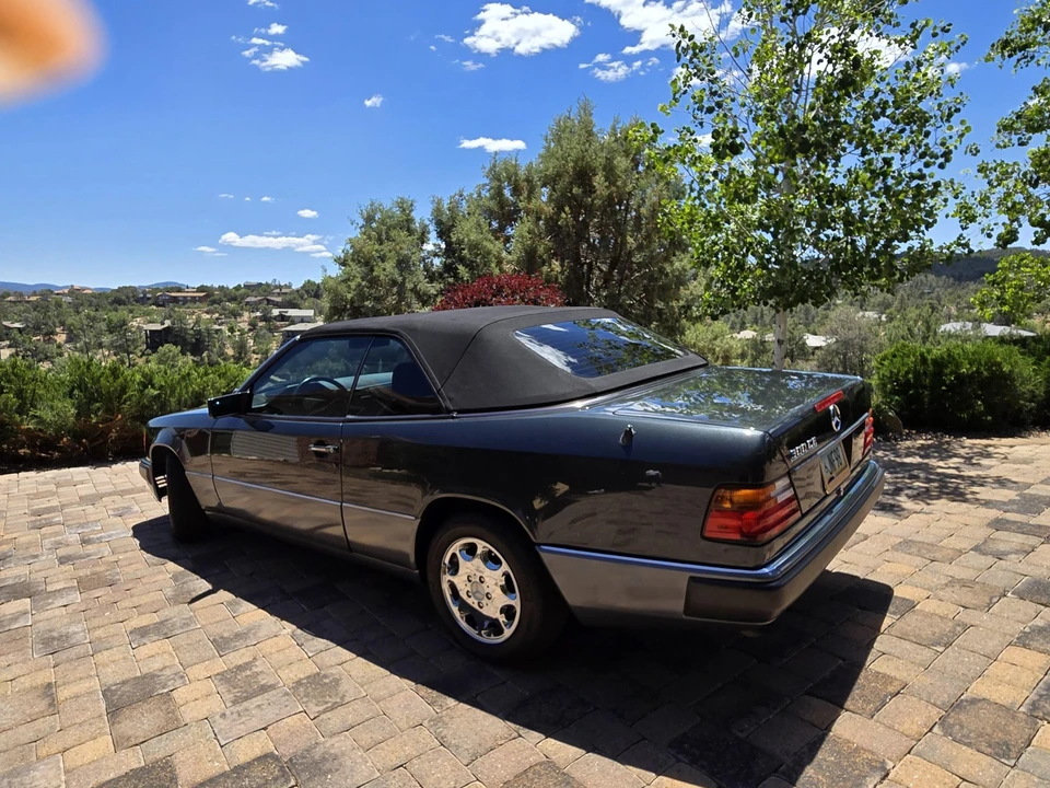 1993 Mercedes-Benz W124 E-Class - Image 6 of 31