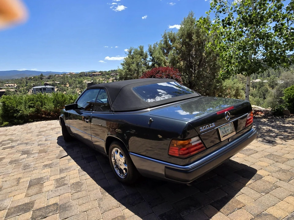 1993 Mercedes-Benz W124 E-Class - Image 7 of 31