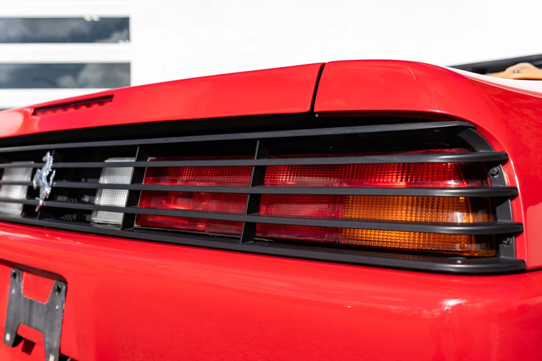 1994 Ferrari 348 Spider - Image 22 of 31