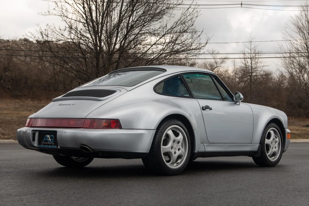 1994 Porsche 964 Carrera 4 - Image 25 of 31