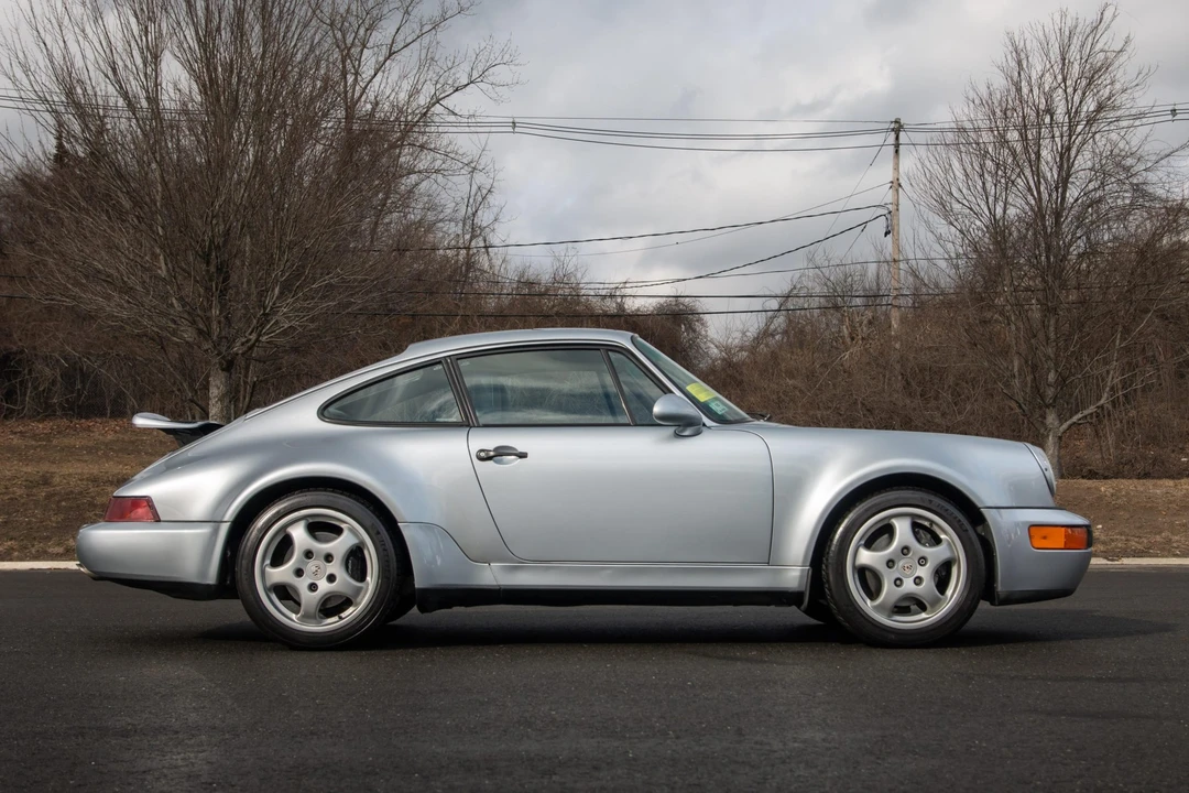 1994 Porsche 964 Carrera 4 - Image 28 of 31