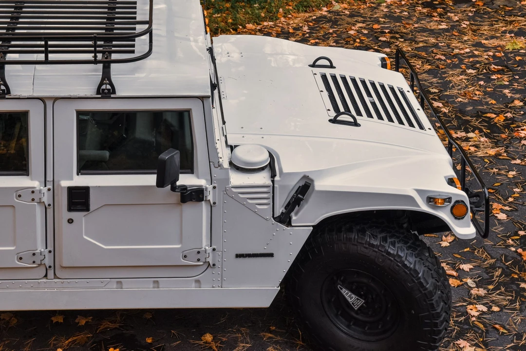 1995 Hummer Hummer H1 - Image 23 of 31
