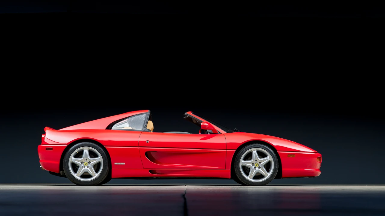 1995 Ferrari F355 GTS - Image 14 of 31