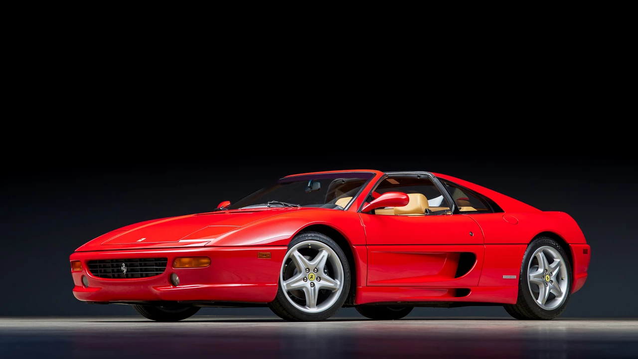 1995 Ferrari F355 GTS - Image 4 of 31