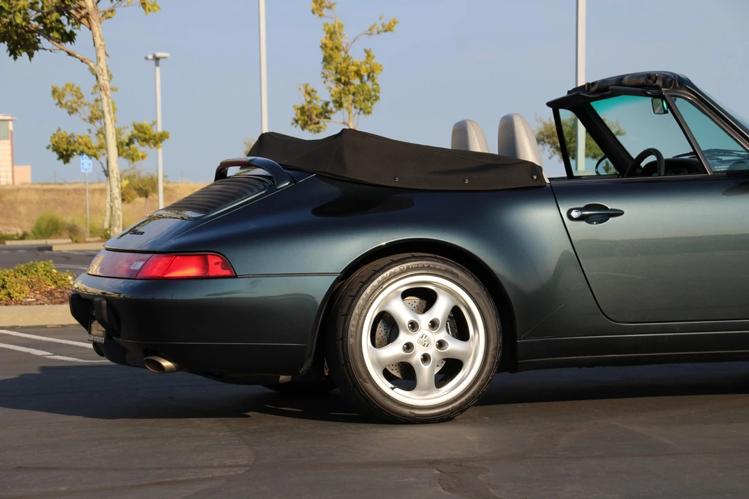 1995 Porsche 993 Carrera - Image 29 of 31