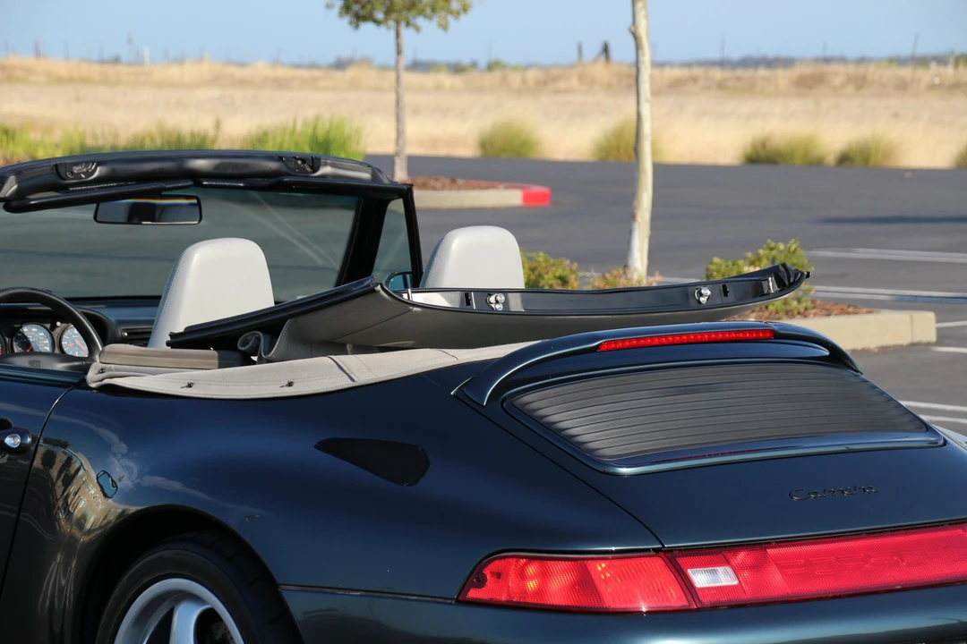 1995 Porsche 993 Carrera - Image 26 of 31