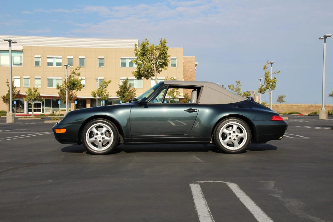 1995 Porsche 993 Carrera - Image 13 of 31