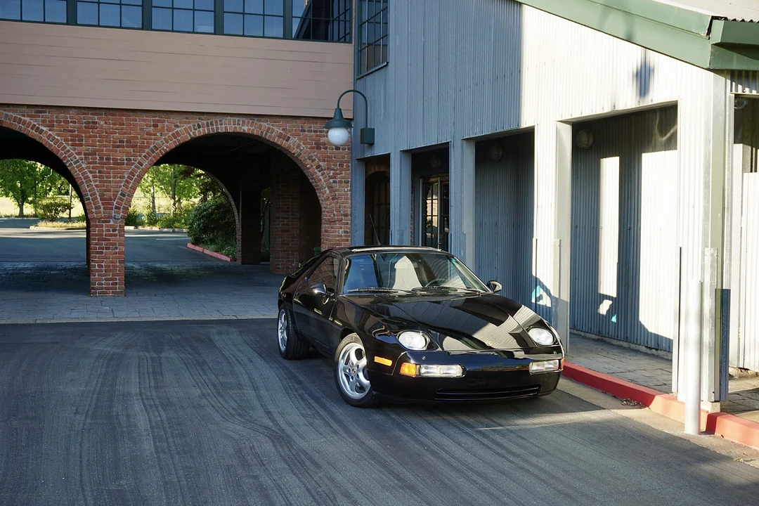 1995 Porsche 928 GTS - Image 17 of 31