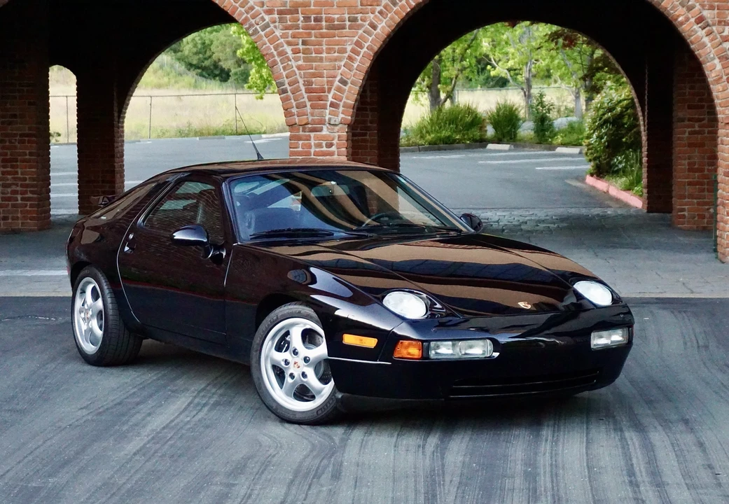 1995 Porsche 928 GTS - Image 12 of 31