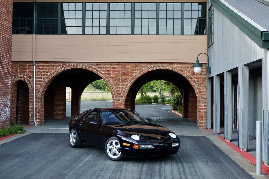 1995 Porsche 928 GTS - Image 11 of 31